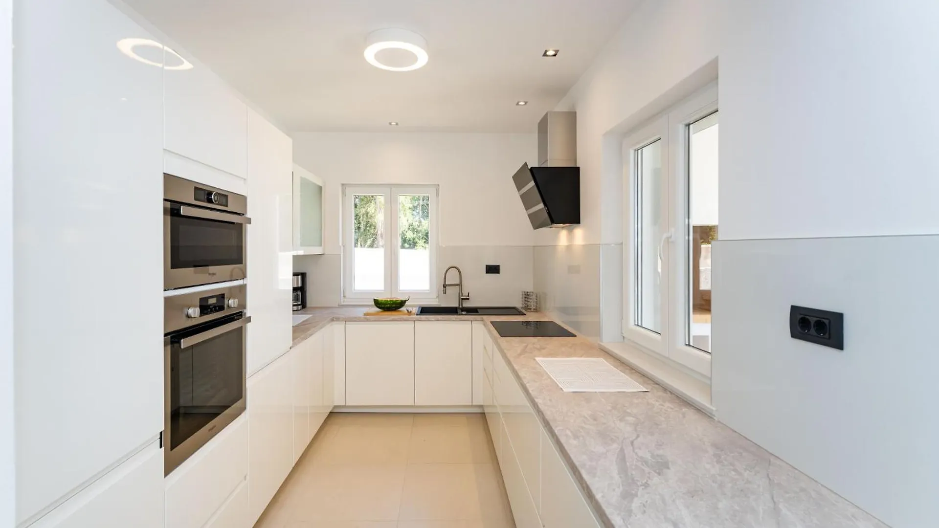 זאדאר Villa Kale